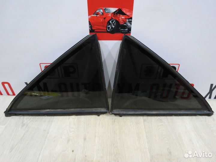 Форточка Toyota Camry 40