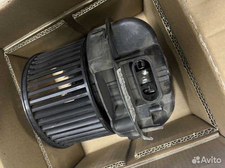 Вентилятор печки peugeot 107