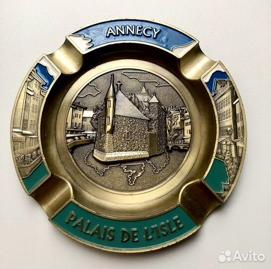 Пепельница