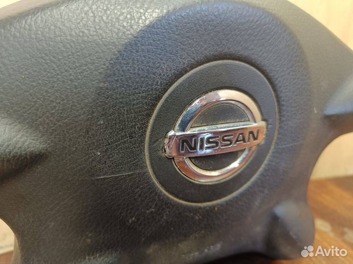 Подушка безопасности водителя Nissan Almera