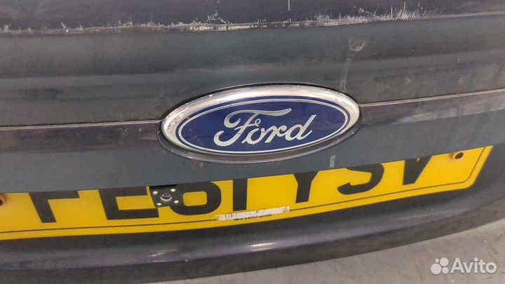 Крышка багажника Ford Focus 2, 2011