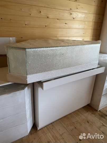 Шкаф/витрина