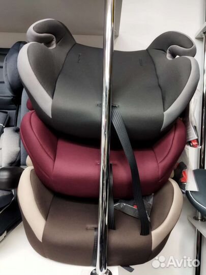 Новый бустер с изофиксом (isofix) i-Size