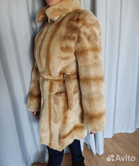 Шуба норковая почти новая 44