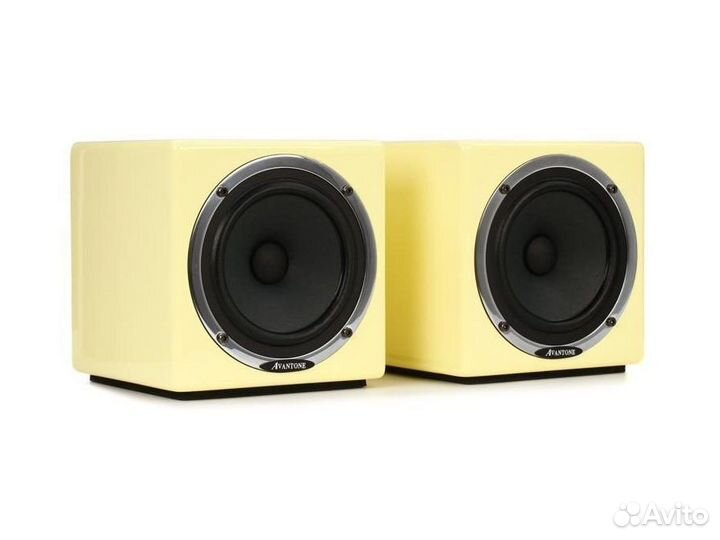 Avantone Pro MixCube Active Monitor Pair Cream