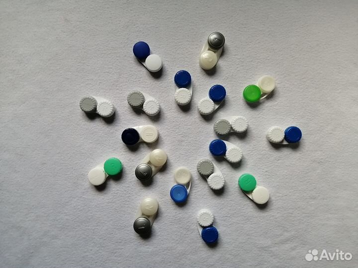 Контейнер для линз пакетом