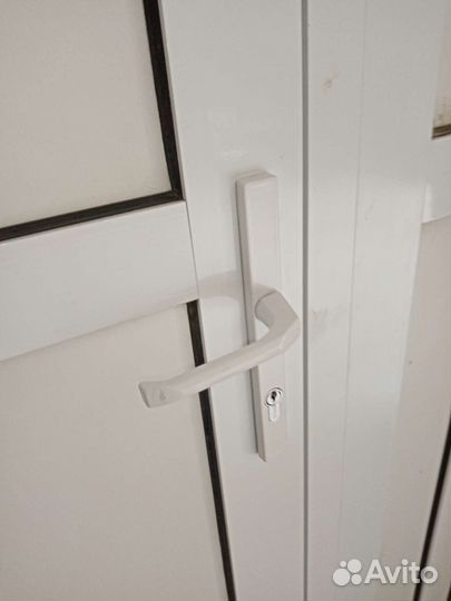 Дверь входная пвх бу