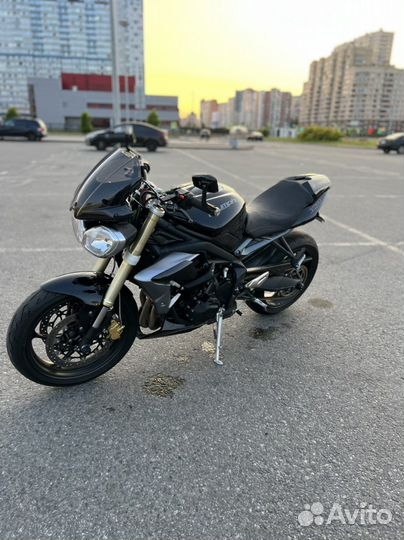Triumph Street triple