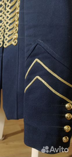 Жакет в гусарском стиле, дерзкий и смелый