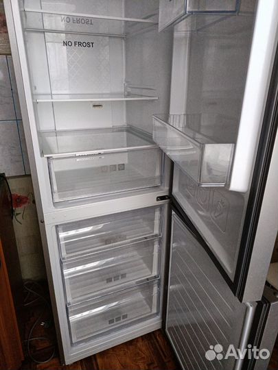 Холодильник Haier