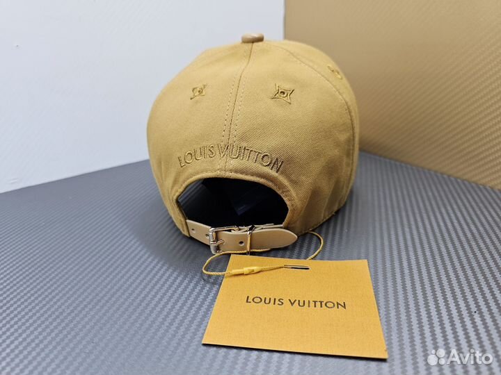 Бейсболка Louis Vuitton