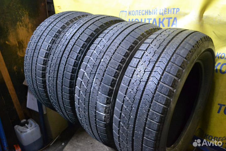 Bridgestone Blizzak VRX 215/60 R16