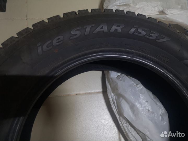 Landsail Ice Star IS37 2.25/65 R17 115S