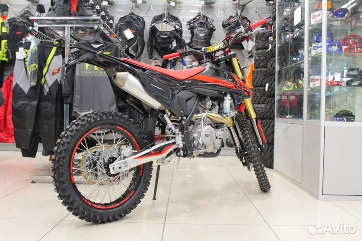 Мотоцикл GR2 Pro 300 (вод.охл.ZS174MN) 21/18