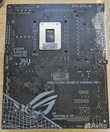Б/у Мат.плата 1700 asus ROG strix Z690-E gaming wi