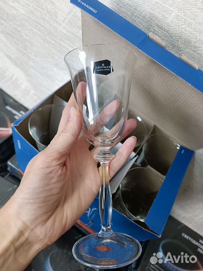 Бокалы для вина новые