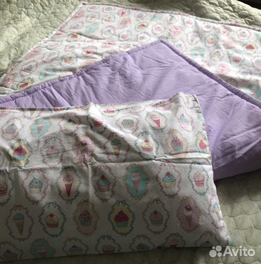 Комплект в кроватку для девочки с мобилем