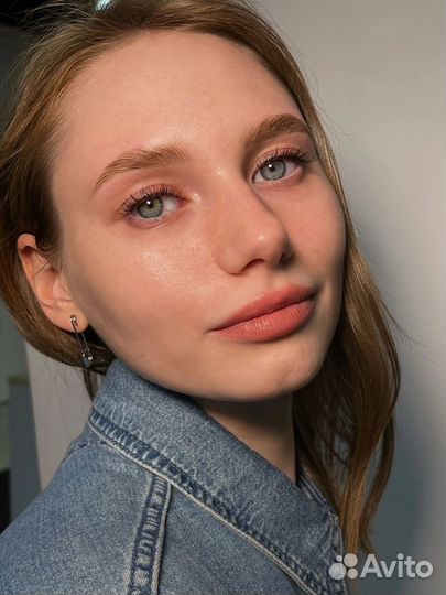 Мастер бровист