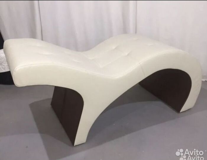 Кушетка для наращивания ресниц