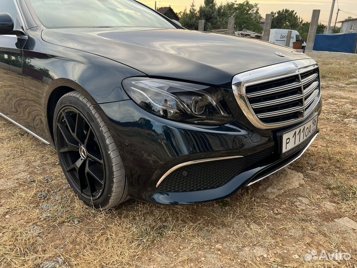 Бампера и пороги решетка mercedes е 213