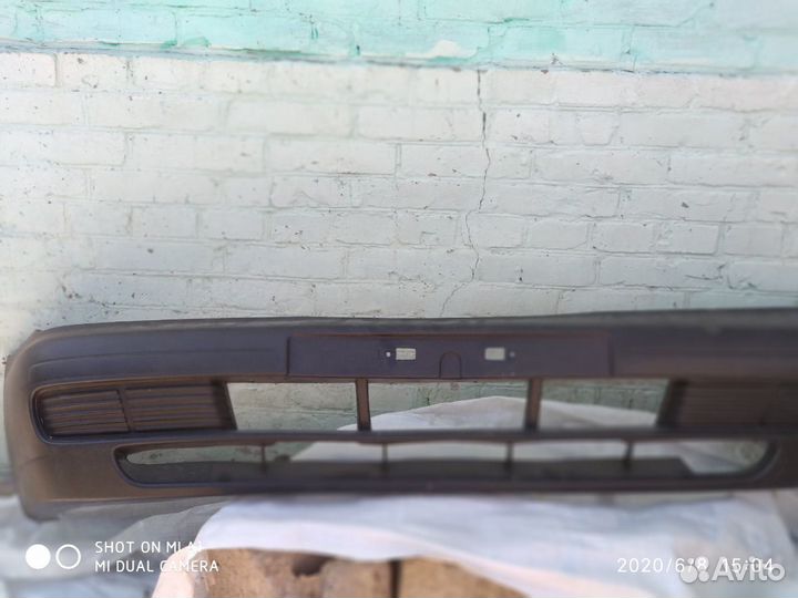 Бампер на Ниссан Альмера