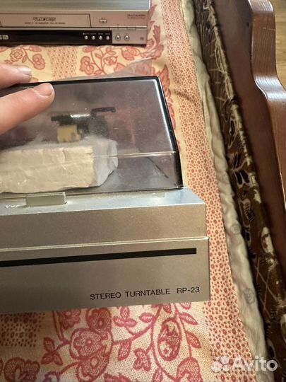 Проигрыватель винила Sharp tp-23h(S)