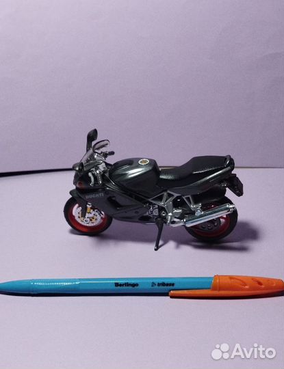 Модель мотоцикл Burago Ducati ST4s