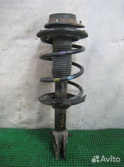 Стойка амортизатора передняя правая Subaru Legacy