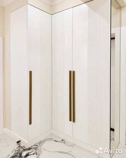 Встраиваемый шкаф