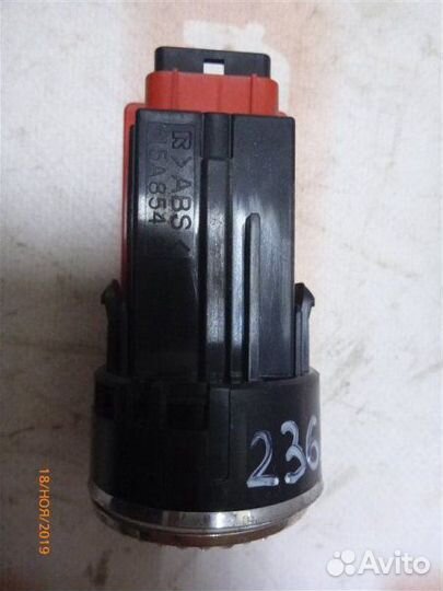 Кнопка Toyota Rav4 ACA30 1AZ-FE 2006