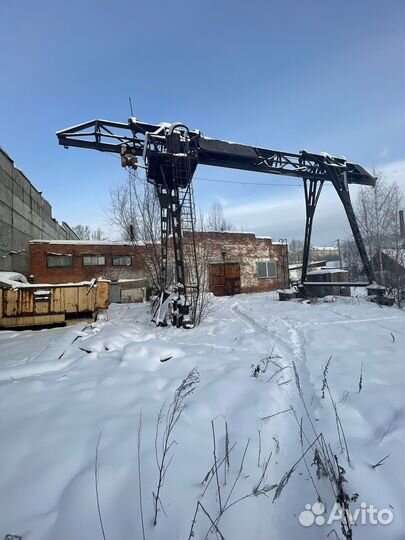 Козловой кран