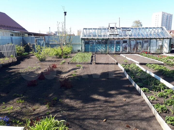 Дом 37 м² на участке 23 сот.