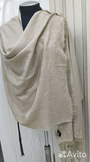 Палантин, coccinelle Италия