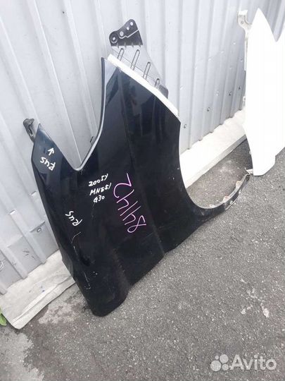 Крыло Nissan elgrand 51