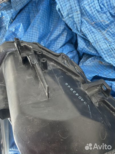 Передняя фара правая тойота приус 30