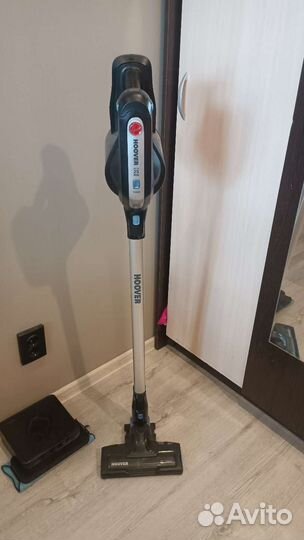 Вертикальный пылесос Hoover HF18DPT 019