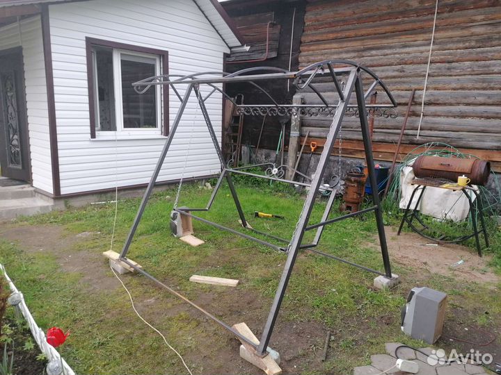 Садовые качели