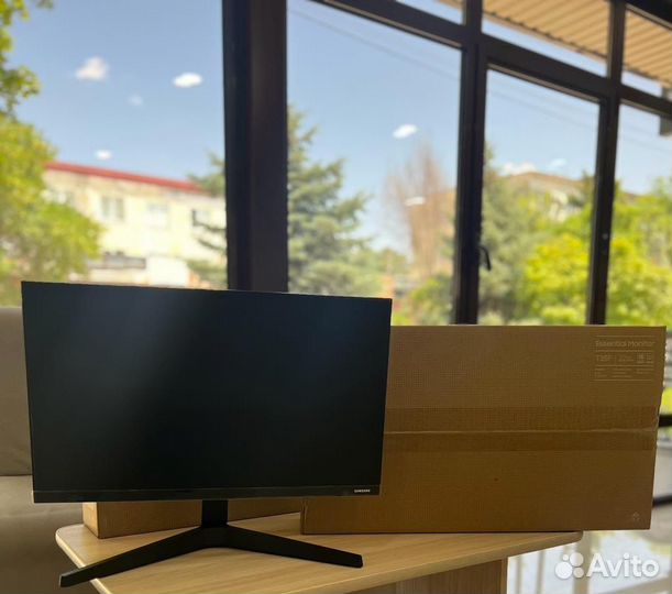 Монитор Samsung T35F