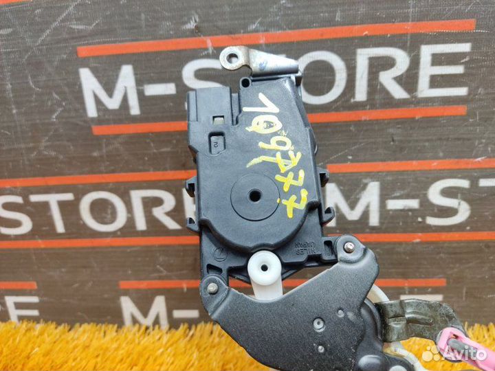 Замок двери задний правый Subaru Impreza