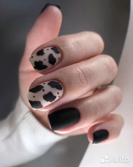 Маникюр/педикюр Район Триумфа