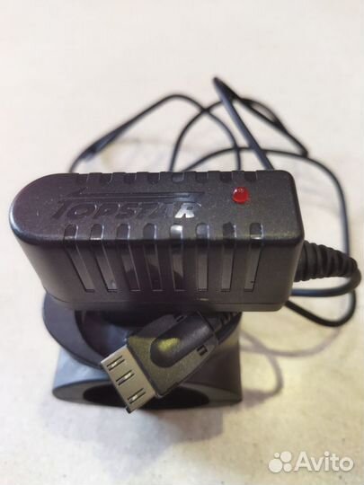 Зарядное устройство для телефона