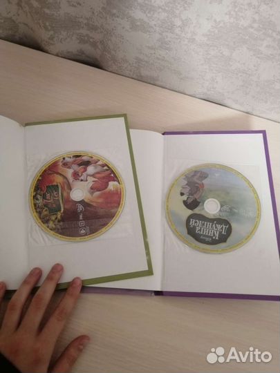 Книги, десткие книги с дисками, словарь англо-рус