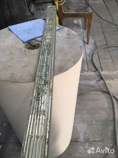 Молдин крышки багажника