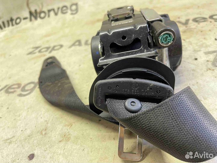 Ремень безопасности передний левый Mercedes C W205