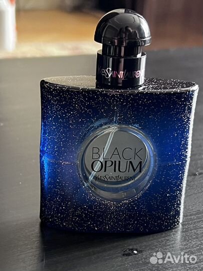 Парфюмерная вода Yves Sain Laurent black opium