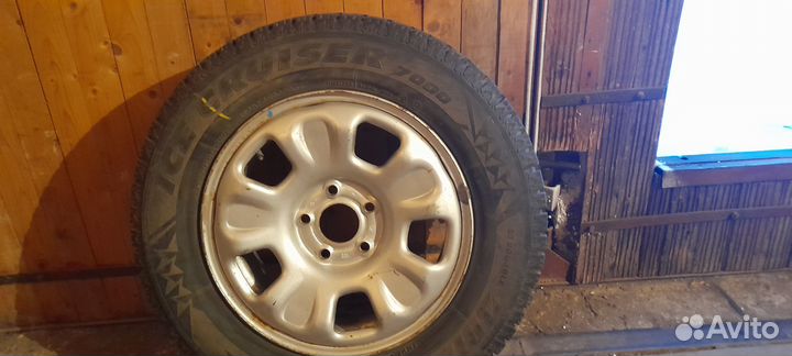 Зимние колеса 4штуки bridgestone ice cruiser 7000
