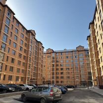 2-к. квартира, 81,1 м², 7/8 эт.