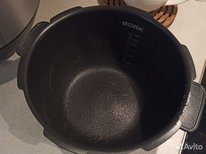 Мультиварка bork u800