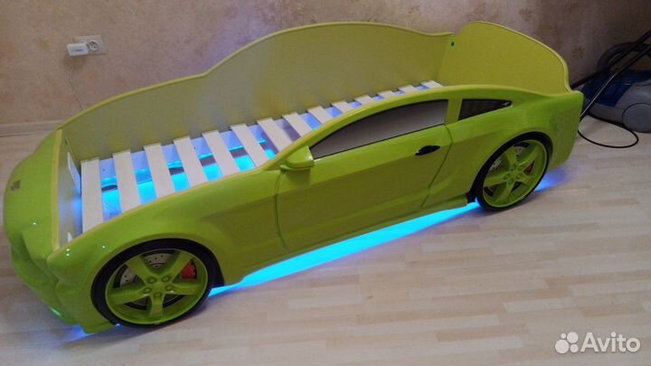 Детская кроватка - машина