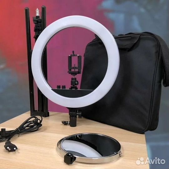 Кольцевая лампа 45 см бу